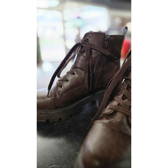 Sun + Stone Rickyy Brown Combat Booties Size 9M Lug Sole Buckle Zip - Picture 5 of 6